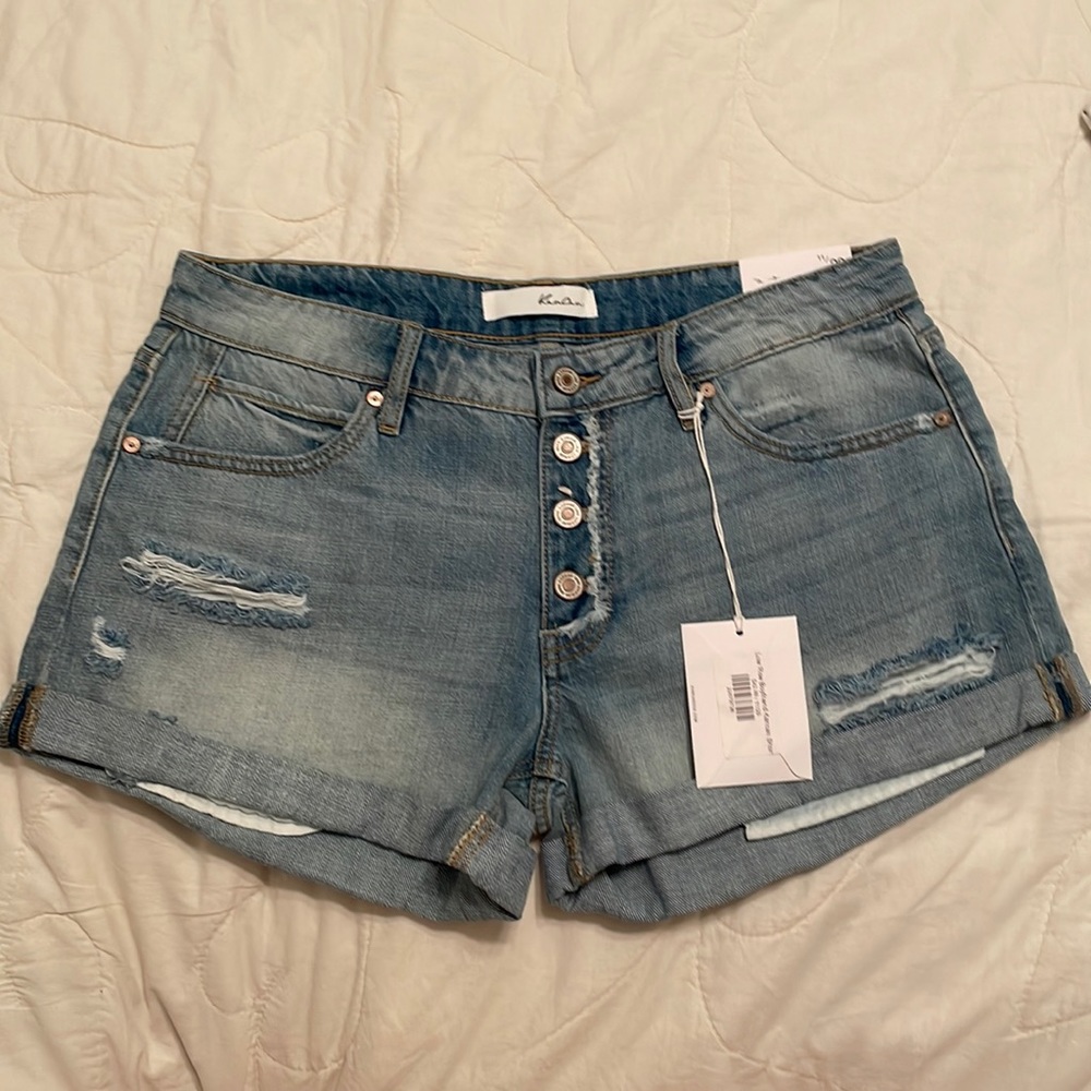 NWT Low rise boyfriend KanCan shorts size 11/29